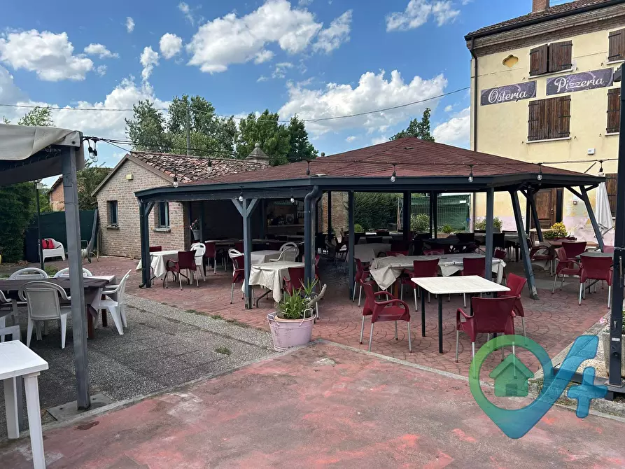 Immagine 29 di Locale commerciale in vendita  in Defendi Semeghini 25 a Quistello