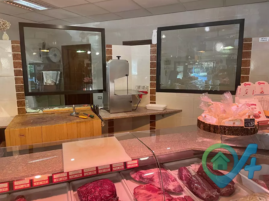 Immagine 5 di Attività commerciale in vendita  in via Carcereri 29 a Bosco Chiesanuova