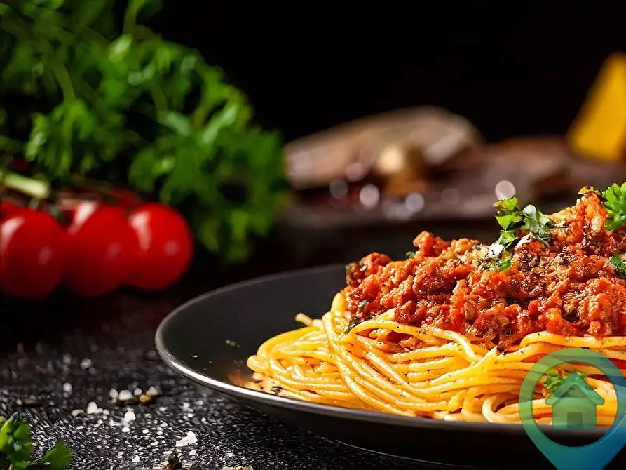 Immagine 2 di Attività commerciale in vendita  a Castiglione Delle Stiviere