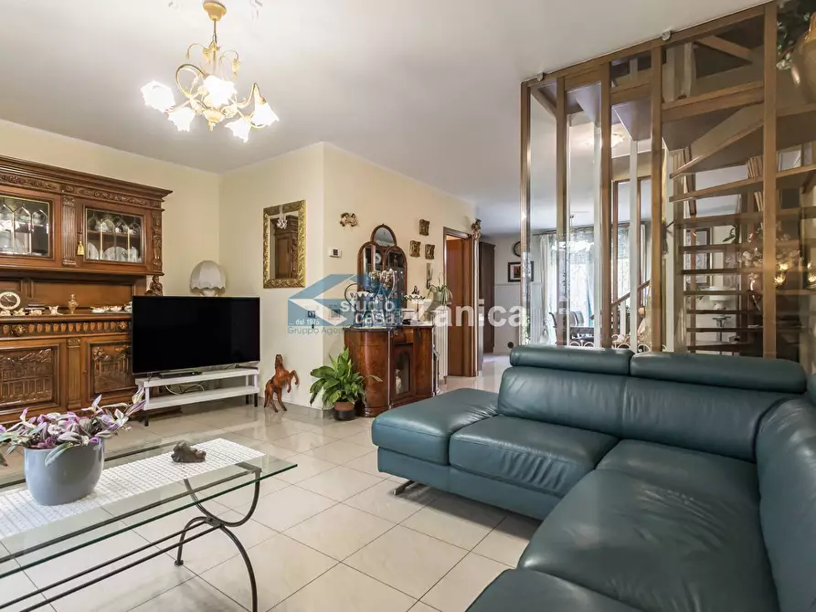 Immagine 3 di Villetta a schiera in vendita  in VIA RAMPINELLI a Bergamo