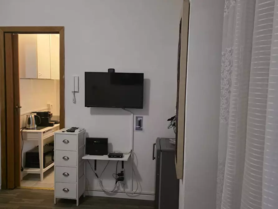 Immagine 8 di Appartamento in vendita  in VIA CALDARA 2 a Bergamo