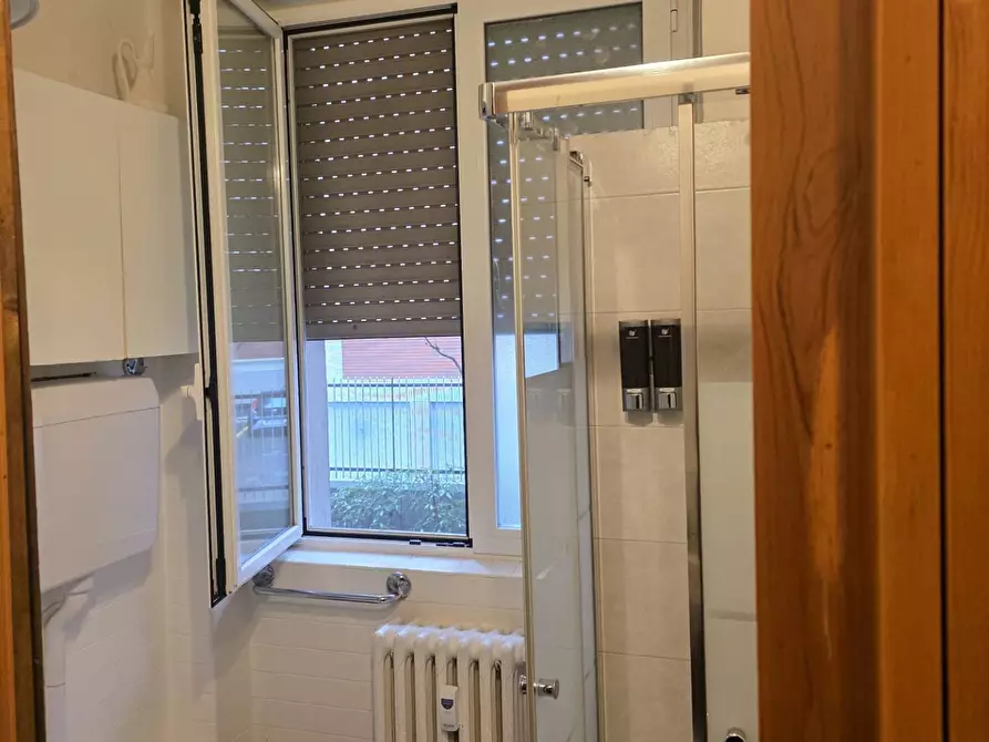 Immagine 9 di Appartamento in vendita  in VIA CALDARA 2 a Bergamo