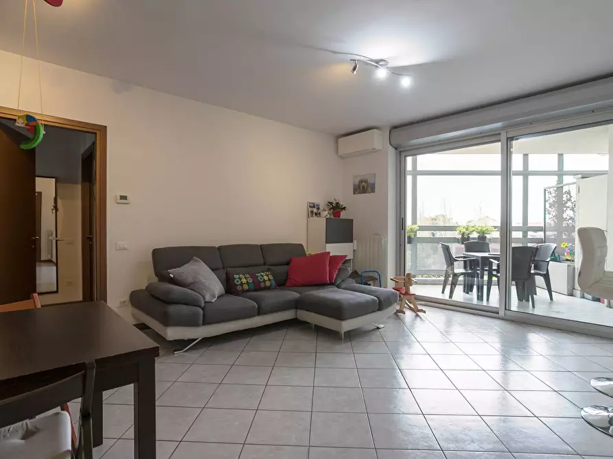 Immagine 5 di Appartamento in vendita  in Via San Bernardino a Bergamo