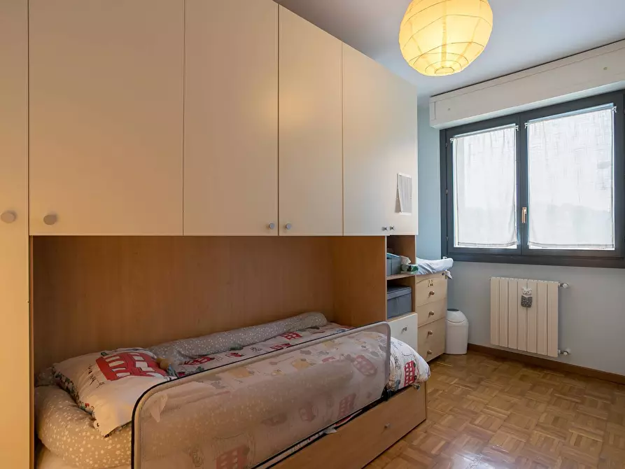 Immagine 9 di Appartamento in vendita  in Via San Bernardino a Bergamo