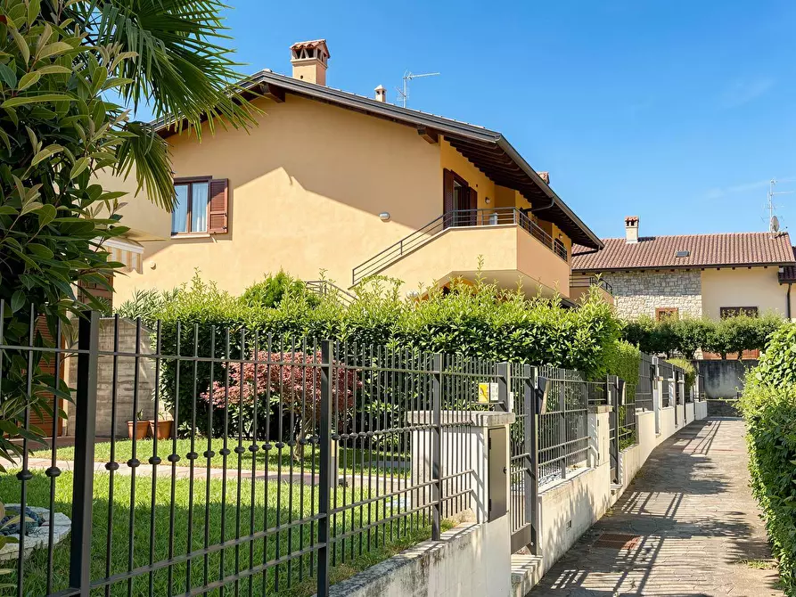 Immagine 1 di Appartamento in vendita  in VIA DA VERRAZZANO 4/C a Albano Sant'alessandro