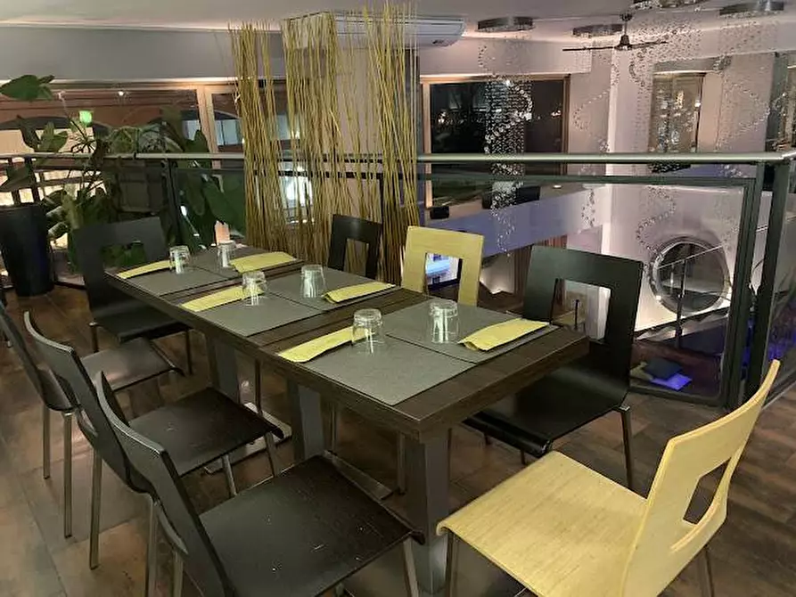 Immagine 1 di Bar / Ristorante in vendita  a Legnano