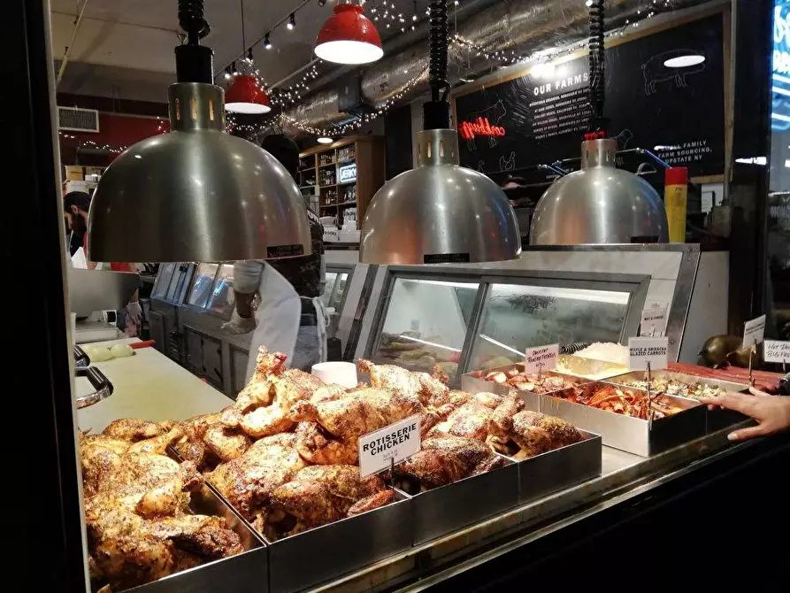 Immagine 1 di Attività commerciale in affitto  a Gallarate