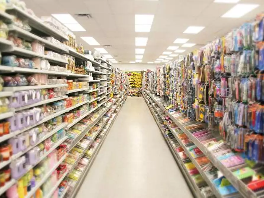 Immagine 1 di Attività commerciale in vendita  a Busto Arsizio