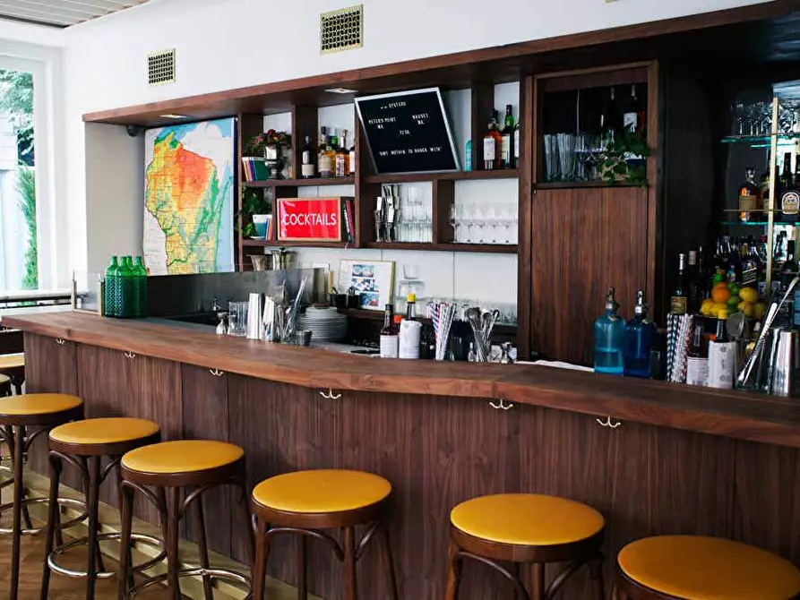 Immagine 1 di Bar / Ristorante in vendita  a Lainate