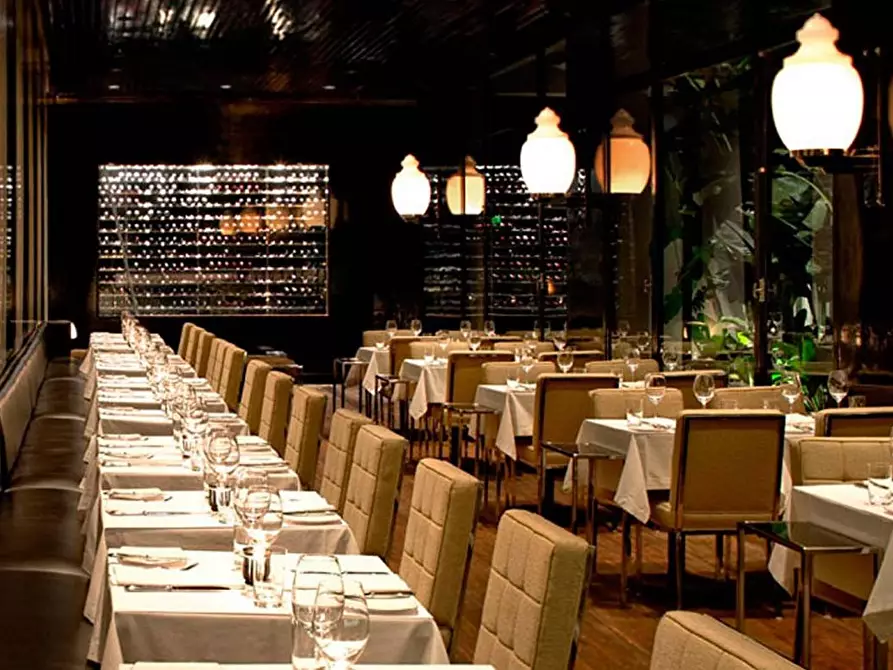 Immagine 1 di Attività commerciale in vendita  a Rho