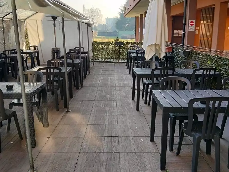 Immagine 1 di Bar / Ristorante in vendita  a Saronno