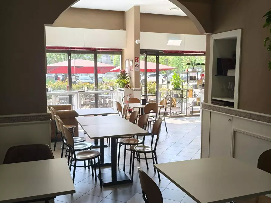 Immagine 2 di Bar / Ristorante in vendita  in via varese 29 a Saronno