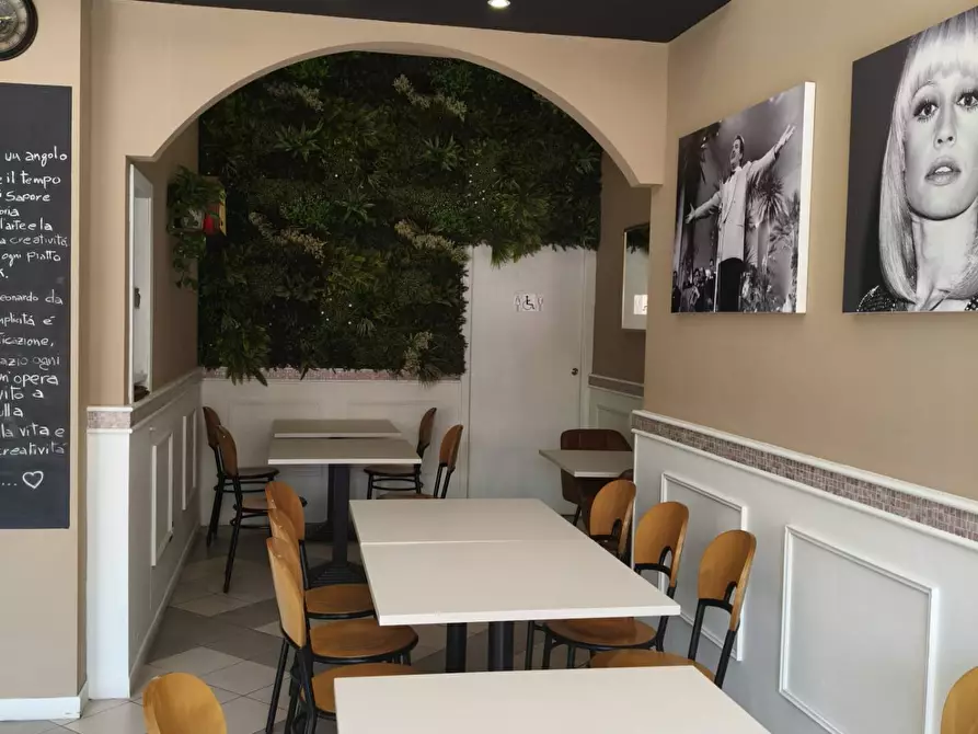 Immagine 4 di Bar / Ristorante in vendita  in via varese 29 a Saronno