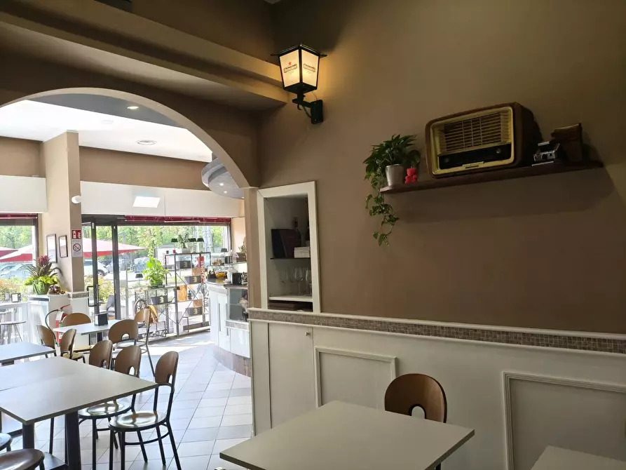 Immagine 6 di Bar / Ristorante in vendita  in via varese 29 a Saronno