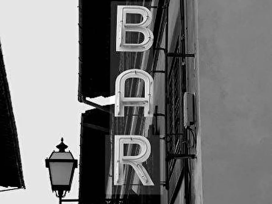 Immagine 1 di Bar / Ristorante in vendita  a Busto Arsizio