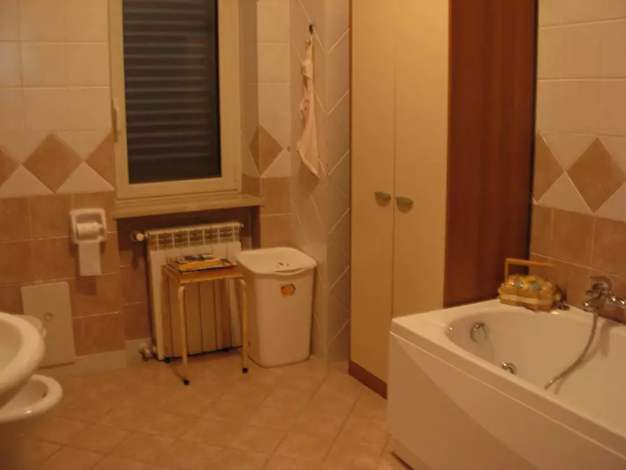 Immagine 5 di Casa indipendente in vendita  in castelvenere via fontana delle selve 53 a Castelvenere