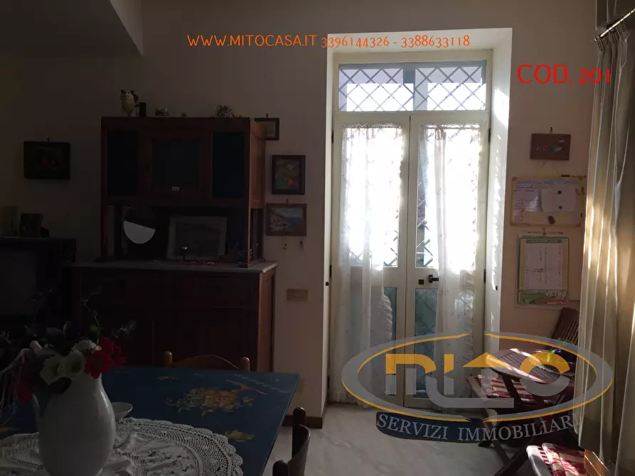 Immagine 5 di Casa indipendente in vendita  in VIA SALERNO a Castelvenere