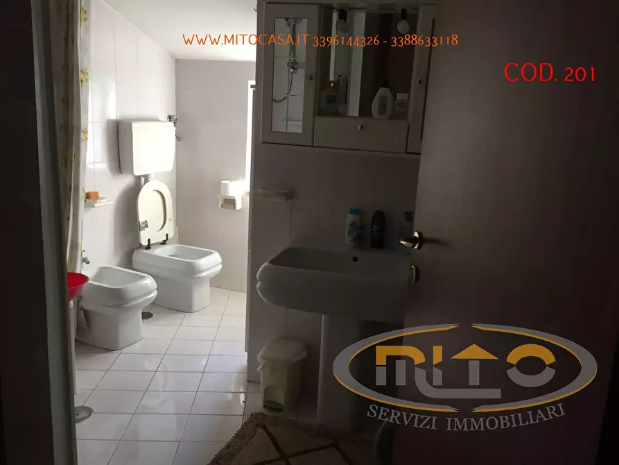 Immagine 21 di Casa indipendente in vendita  in VIA SALERNO a Castelvenere