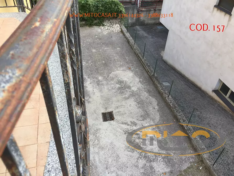 Immagine 10 di Appartamento in vendita  in CASTELVENERE viale giuseppe verdi a Castelvenere