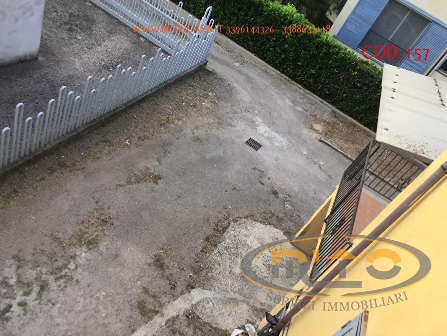 Immagine 11 di Appartamento in vendita  in CASTELVENERE viale giuseppe verdi a Castelvenere