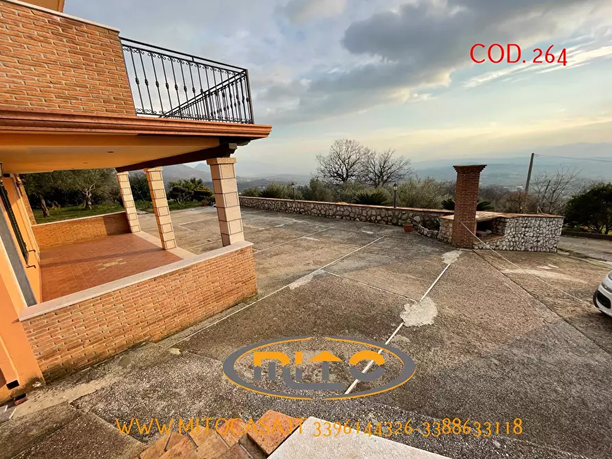 Immagine 10 di Villa in vendita  a Gioia Sannitica