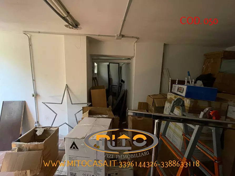 Immagine 21 di Appartamento in vendita  in VIA SCAFA a Castelvenere