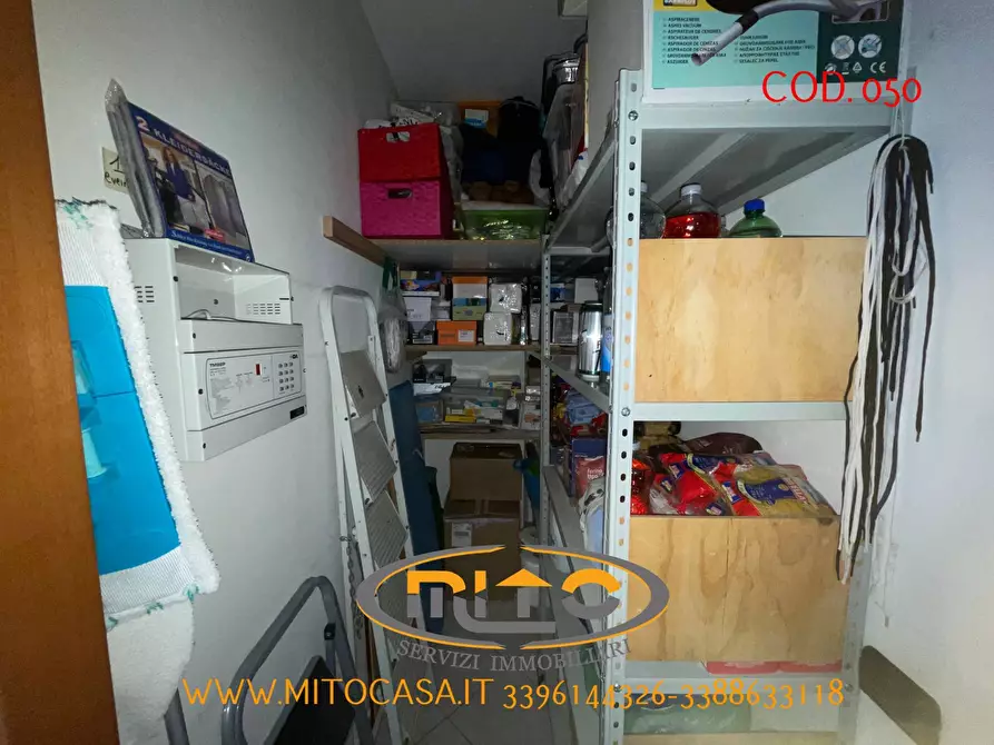 Immagine 47 di Appartamento in vendita  in VIA SCAFA a Castelvenere