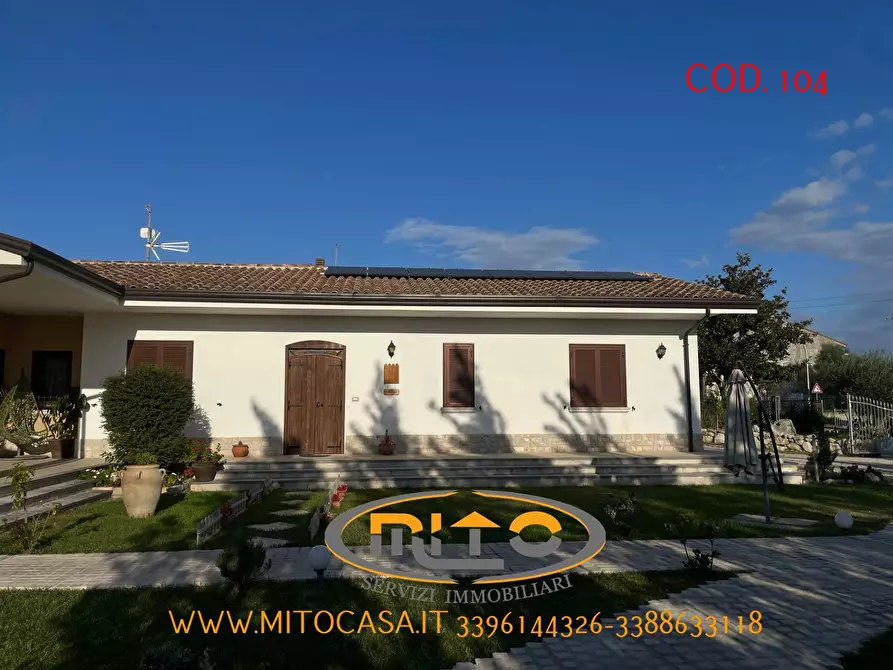 Immagine 13 di Villa in vendita  in VIA VENEZIA 26 a Castelvenere