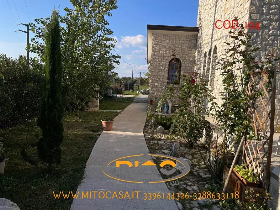 Immagine 16 di Villa in vendita  in VIA VENEZIA 26 a Castelvenere