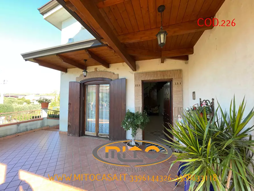 Immagine 7 di Villa in vendita  a Castelvenere