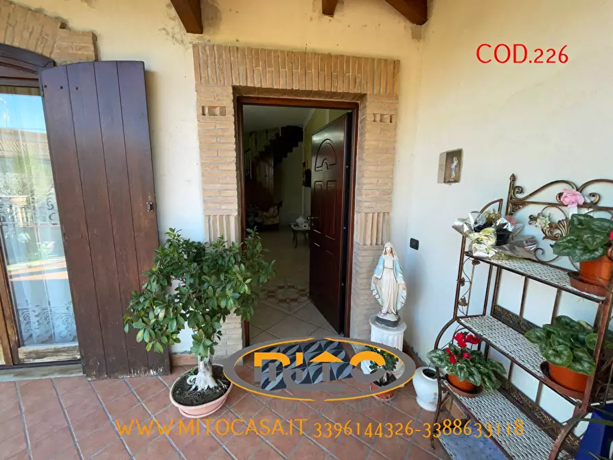 Immagine 8 di Villa in vendita  a Castelvenere