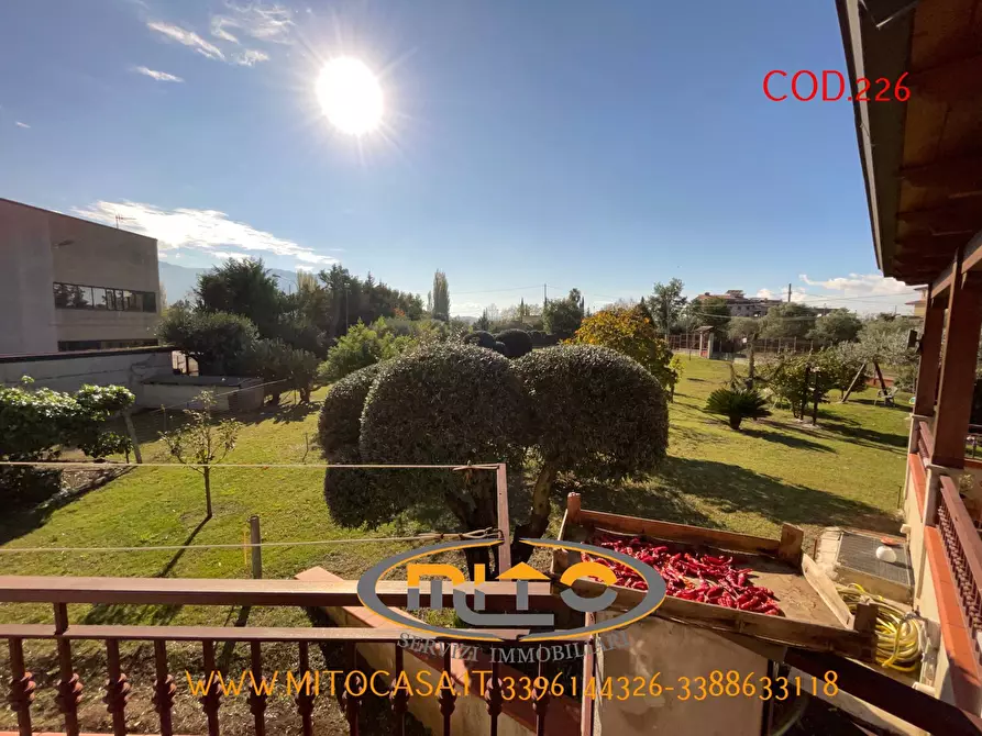 Immagine 17 di Villa in vendita  a Castelvenere