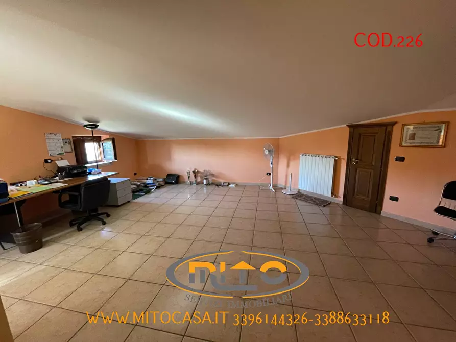 Immagine 32 di Villa in vendita  a Castelvenere