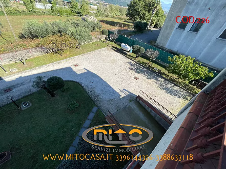 Immagine 42 di Villa in vendita  a Castelvenere