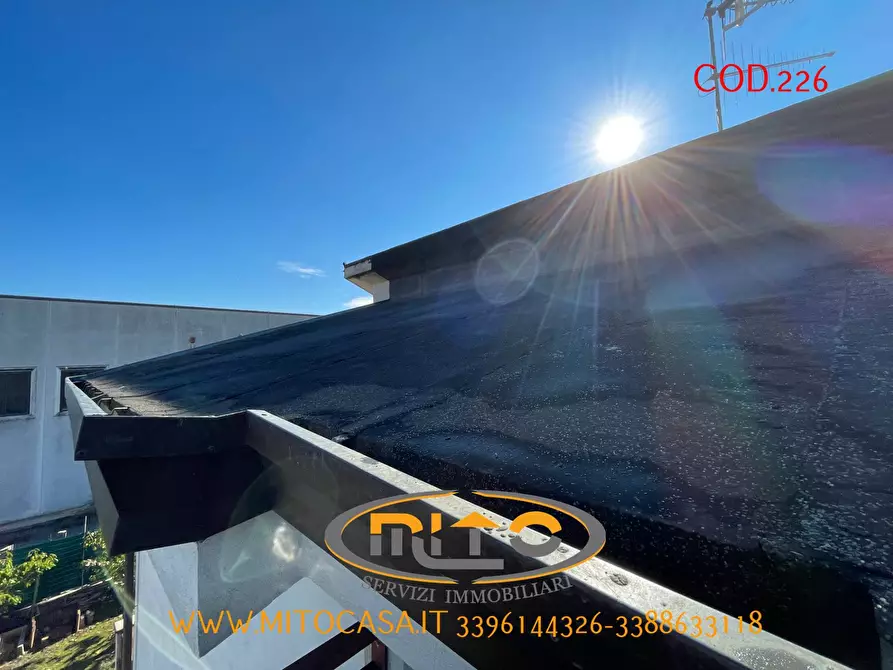 Immagine 43 di Villa in vendita  a Castelvenere