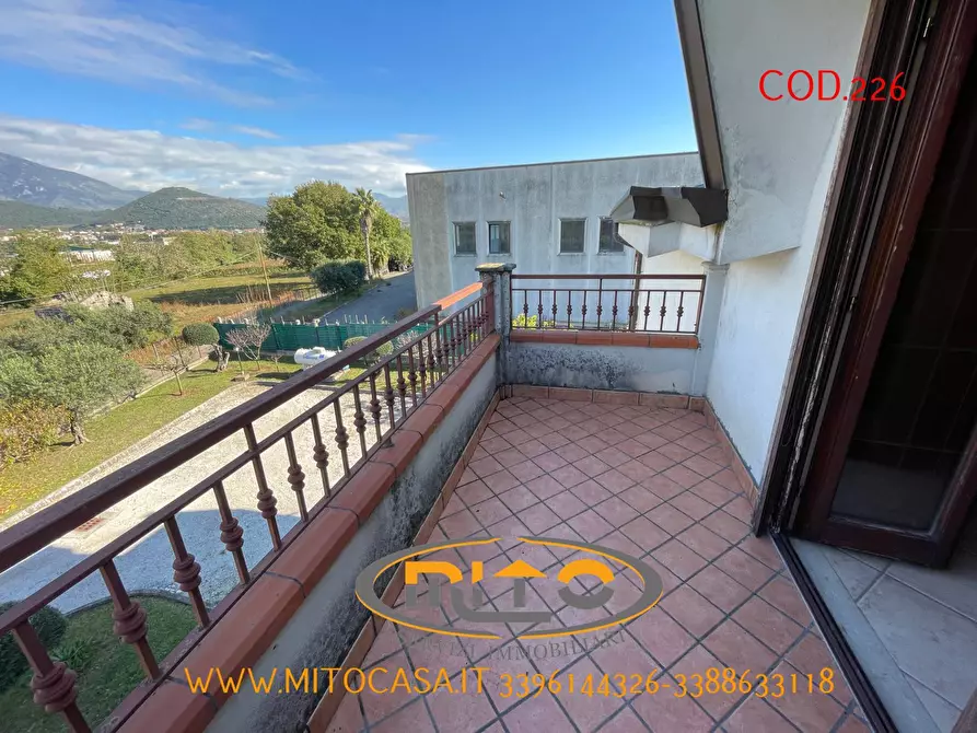 Immagine 46 di Villa in vendita  a Castelvenere