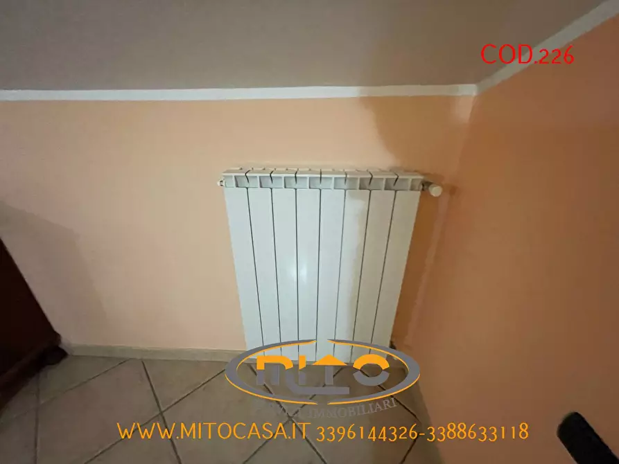 Immagine 50 di Villa in vendita  a Castelvenere