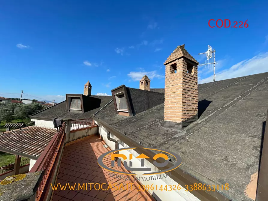 Immagine 53 di Villa in vendita  a Castelvenere