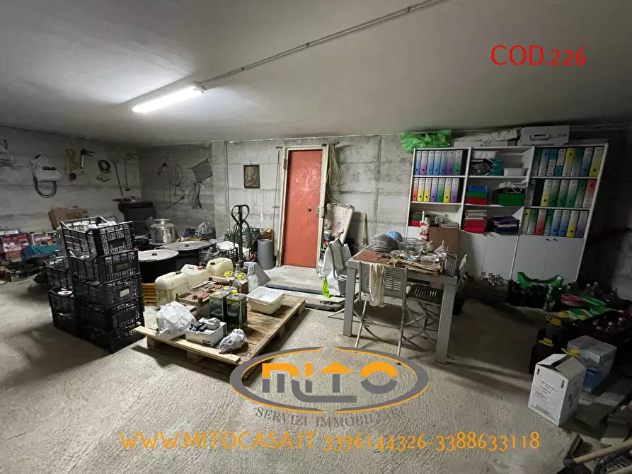 Immagine 67 di Villa in vendita  a Castelvenere