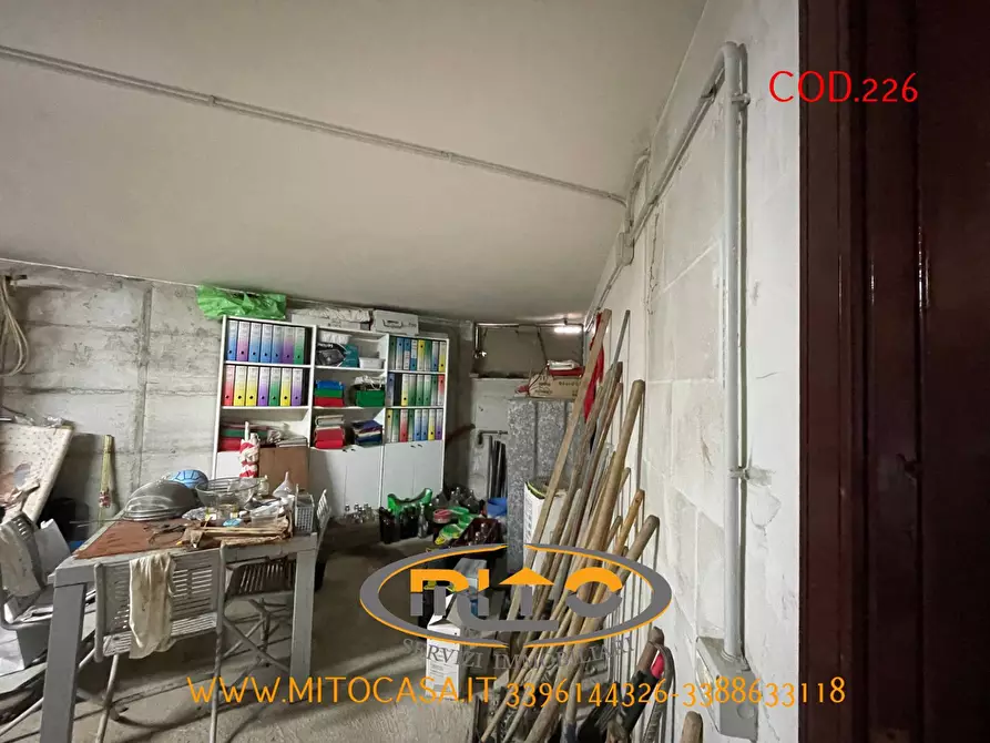 Immagine 68 di Villa in vendita  a Castelvenere