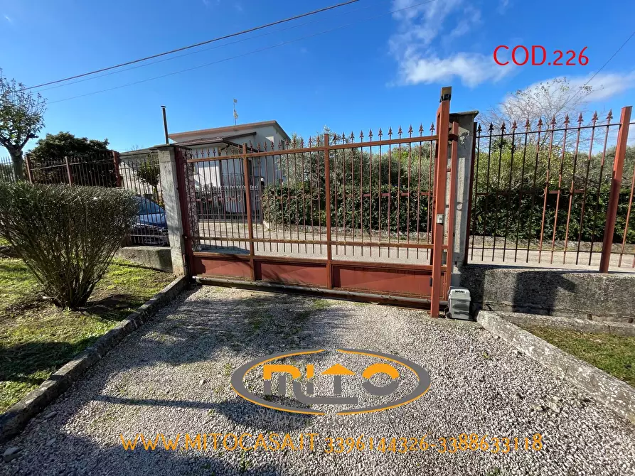 Immagine 72 di Villa in vendita  a Castelvenere