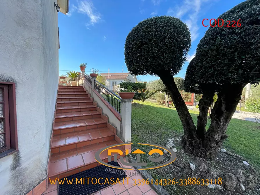 Immagine 87 di Villa in vendita  a Castelvenere