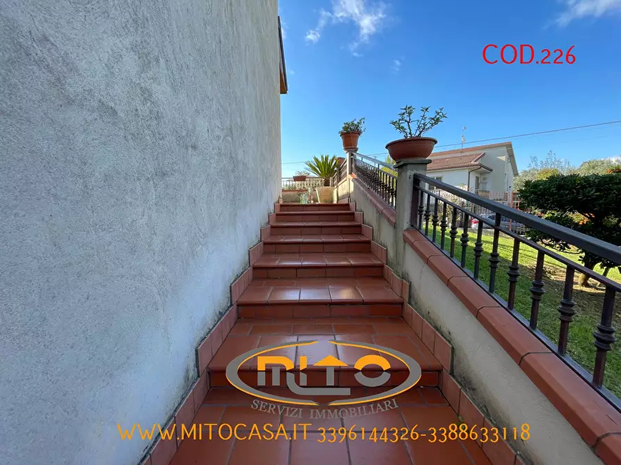 Immagine 89 di Villa in vendita  a Castelvenere