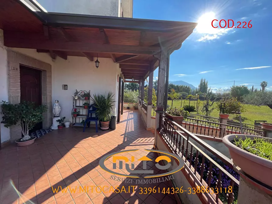 Immagine 94 di Villa in vendita  a Castelvenere