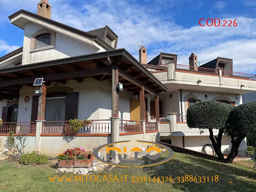 Immagine 106 di Villa in vendita  a Castelvenere