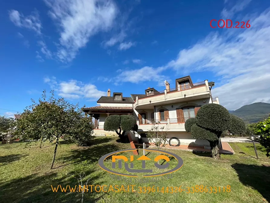 Immagine 109 di Villa in vendita  a Castelvenere