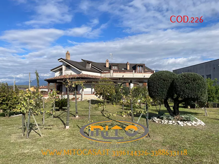 Immagine 124 di Villa in vendita  a Castelvenere