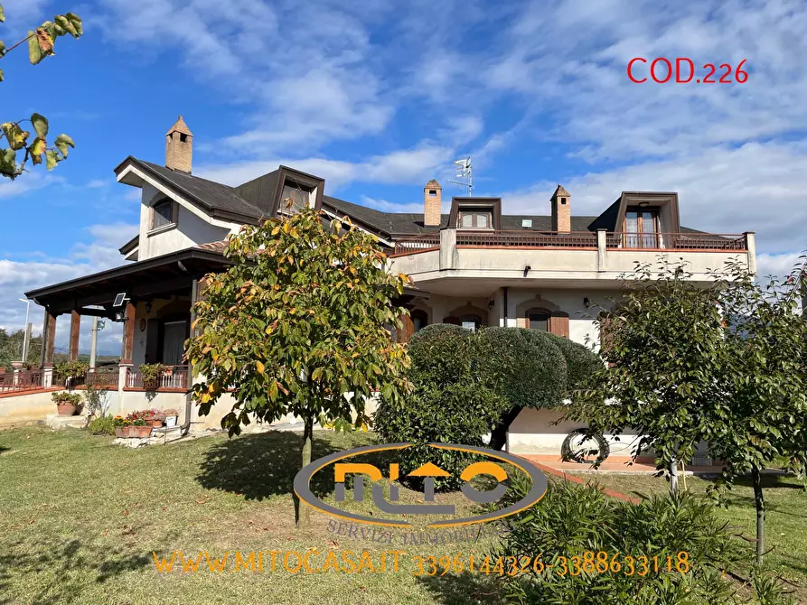 Immagine 126 di Villa in vendita  a Castelvenere