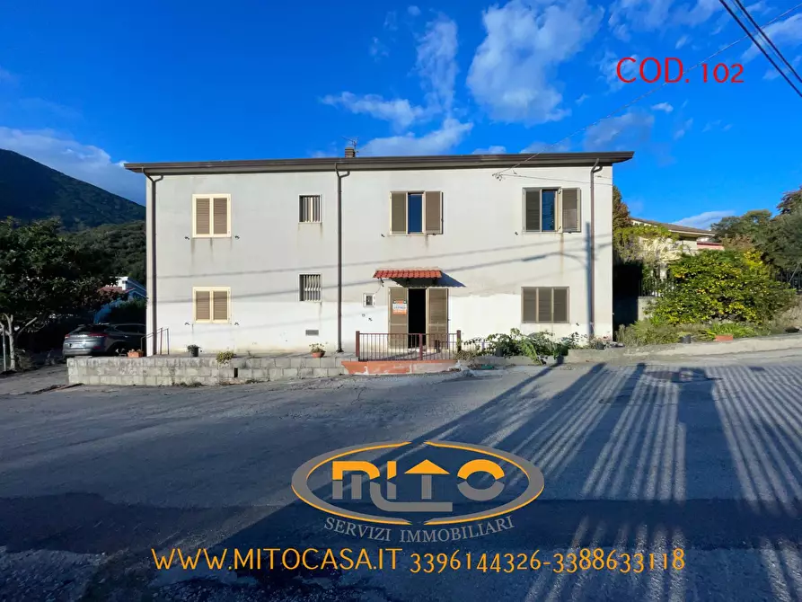 Immagine 3 di Casa indipendente in vendita  a Telese Terme