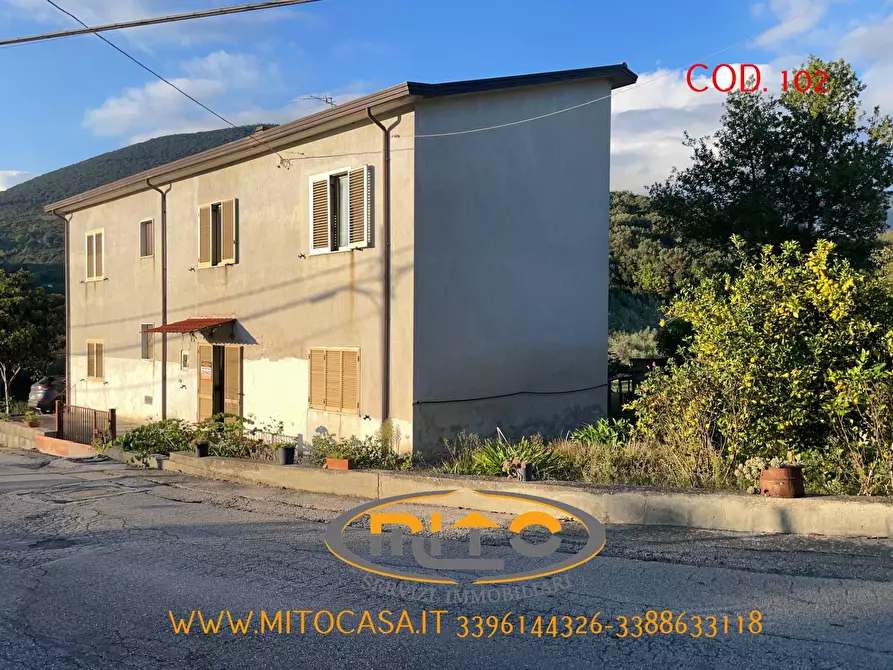 Immagine 4 di Casa indipendente in vendita  a Telese Terme